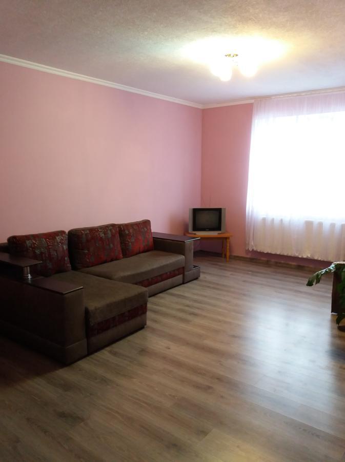 3-К Квартира Appartement Ivano-Frankivsk Buitenkant foto