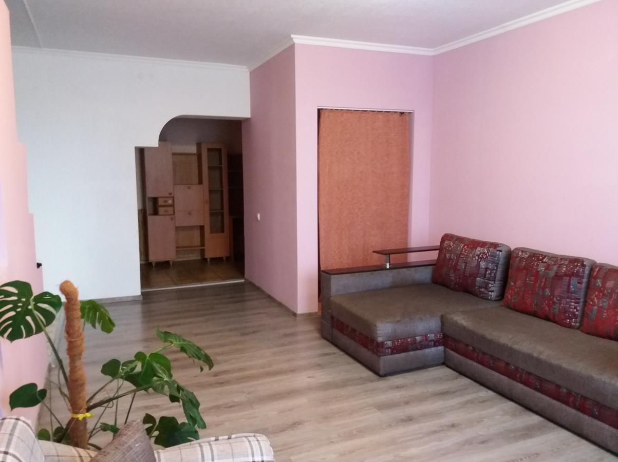 3-К Квартира Appartement Ivano-Frankivsk Buitenkant foto